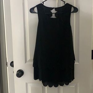 Scalloped open back tank